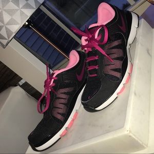 Women’s Nike Shoes - Flex TR2